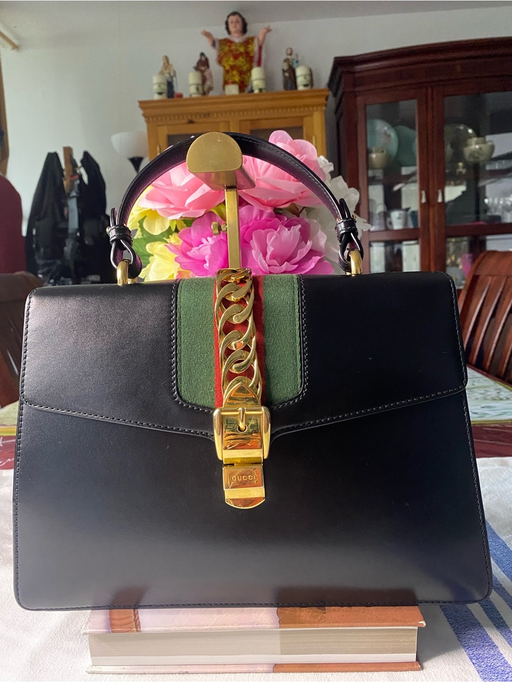 Gucci Sylvie Top handle/Shoulder bag